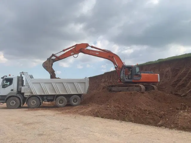 Cup Area Site Preparation Works-start (1) (Small)